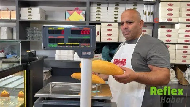 Serik'te 200 Gram Ekmek 10 Liraya İ̇ndi, Kuyruk Oluştu