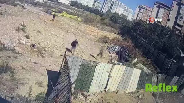 Beylikdüzü'nde Şantiye Hırsızlığı Şüphelileri Kaçarken Kameraya Yansıdı