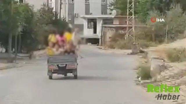 Baykan’da Öğrencilerin Patpat Kasasındaki Tehlikeli Yolculuğu Görüntülendi