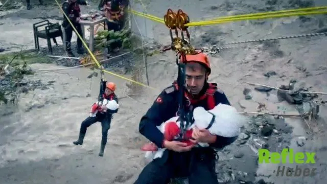 Sel Sularında Uykusundaki Bebeği Koruyan Afad Görevlisi O Anları Anlattı