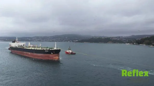 Sarıyer Açıklarında Karaya Oturan Banda Tankeri Boğaz’dan Geçirildi