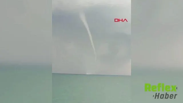 Sakarya Karasu açıklarında deniz hortumu paniği | VİDEO