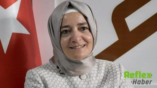 Eyyüp Kadir İ̇nan Açıkladı: Fatma Betül Sayan Kaya Ak Parti Üyesi Değil