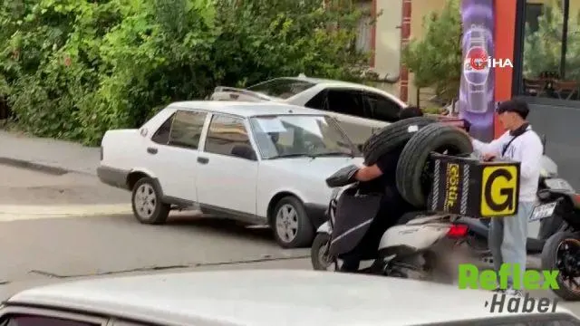 Ankara’da Lastikleri Motosikletine Ve Boynuna Asarak Taşıdı