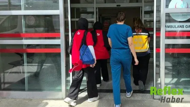 Adıyaman'da etkinlikte yemek yiyen 4 öğrenci fenalaştı