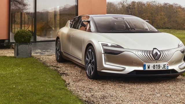 Renault SYMBIOZ Demo Car ile otonom sürüş