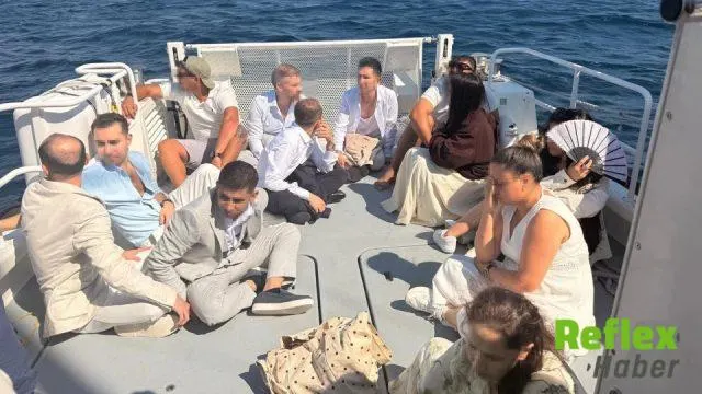 Yelkenli teknede 12 kaçak göçmen yakalandı: Dikkat çekmemek için şık kıyafetler giydiler