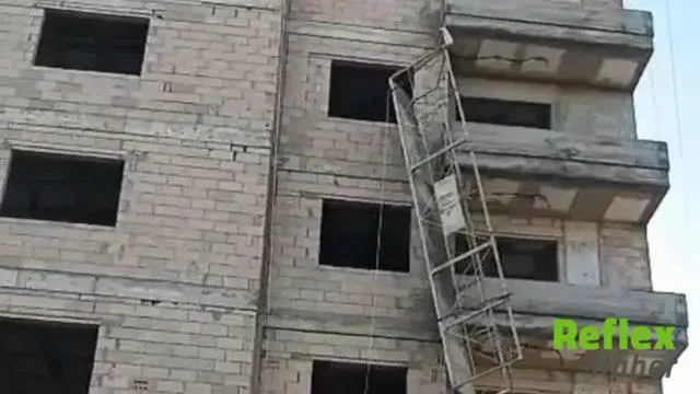 Tarsus’ta İ̇skele Kazası: İ̇ki Kardeşten Biri Öldü, Diğeri Yaralandı