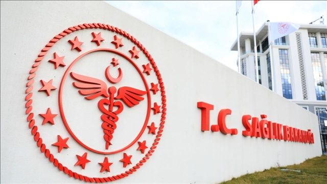 Sağlıklı Hayat Merkezleri'nde cumartesi mesaisi tartışması