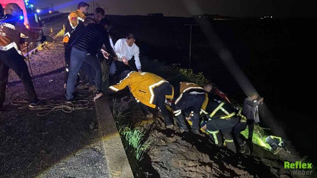 Şanlıurfa’da Otomobil Şarampole Uçtu 5 Kişi Yaralandı
