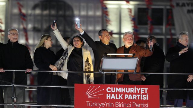 Saraçhane’de 19 Mart’ın Yıl Dönümünde Anma Programı Düzenlendi