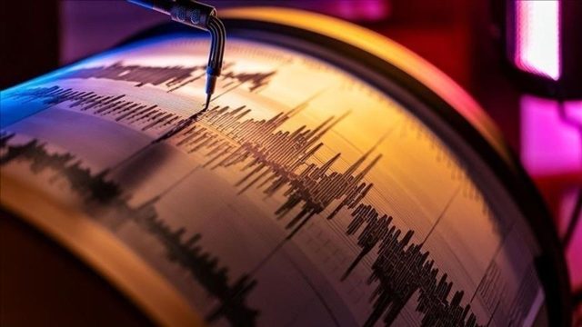 Son Dakika Deprem Nerede Oldu? Balıkesir Ve Akdeniz'de Sarsıntılar Meydana Geldi
