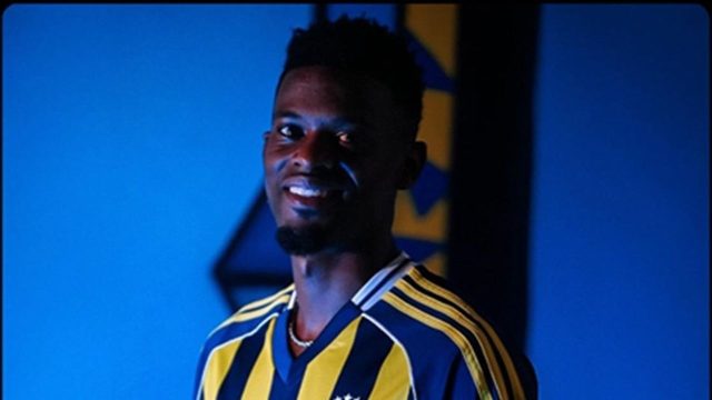 Semedo'dan Lemina paylaşımı: 'Sevgim aynı koca adam'