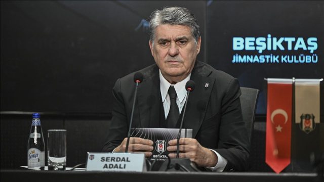 Serdal Adalı'dan Beşiktaş taraftarına birlik ve sabır çağrısı