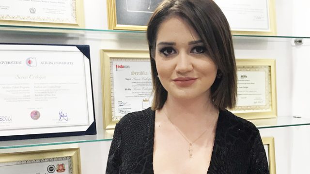 Seren Erdoğan Cumhuriyetin ilk yıllarından itibaren Türk modasının serüvenini anlattı