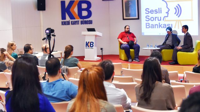 Sesli Soru Bankası görme engellilere üniversite umudu oldu