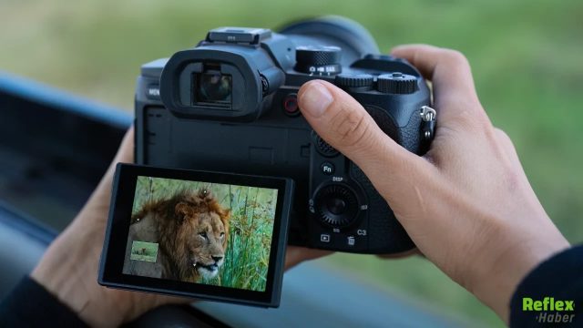 Sony RX10 Mark V Tanıtıldı! Yapay Zeka Destekli 25x Zoom Ve 4K 120P Video Desteği