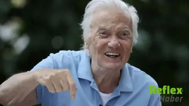 Göksel Arsoy 90 Yaşında Hayatını Kaybetti