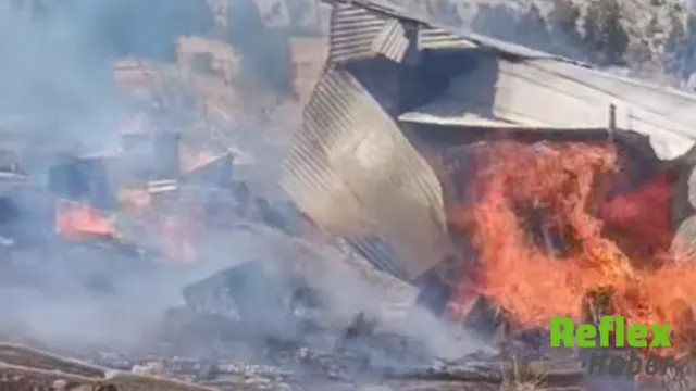 Kahramanmaraş’ta ahır yangını: Samanlar ve 25 arı kovanı kullanılamaz hale geldi