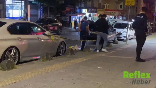 Esenler'de Polise Bıçakla İ̇lerleyen Şüpheli Bacağından Vuruldu