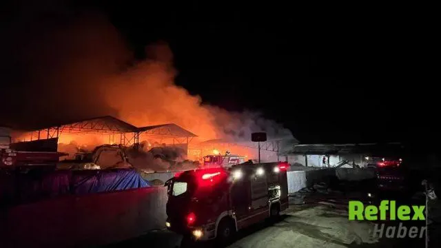 Samsun Bafra’da saman deposunda yangın: Müdahale sürüyor