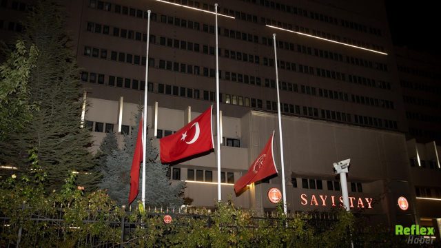 TBMM Önündeki Bayrak Ne Zaman Yarıya İndirilir? Ne Zaman İndirilecek?
