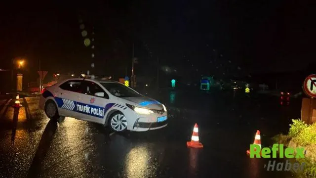 Sakarya’da D-650’nin Bir Bölümü Sağanak Nedeniyle Kapatıldı