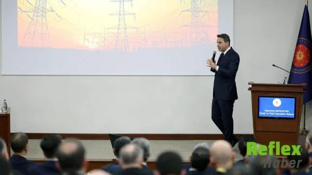Alparslan Bayraktar'dan Enerji Güvenliği Sunumu