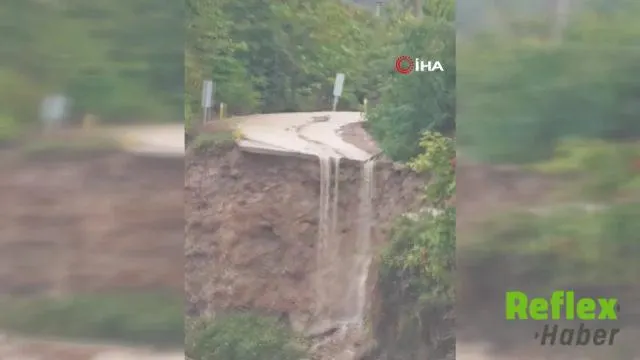 Sakarya'da Karaçay Deresi'nin Suları Yolu Çökertti