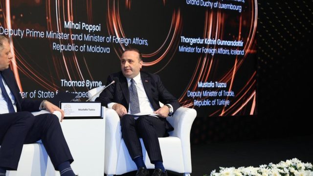 Ticaret Bakan Yardımcısı Tuzcu: Türkiye, AB'nin Rekabetçiliğine Önemli Katkı Sağlıyor