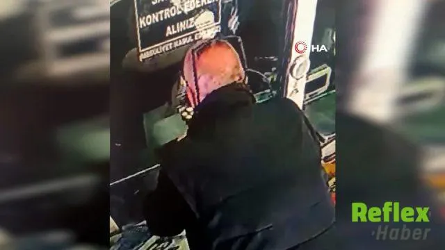 Silivri'de Döviz Bürosunda Unutulan Gözlük Kamerada