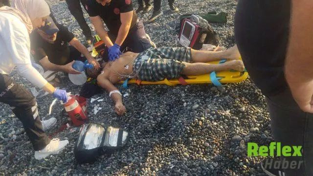 Artvin'de İran uyruklu çay işçisi denizde boğuldu