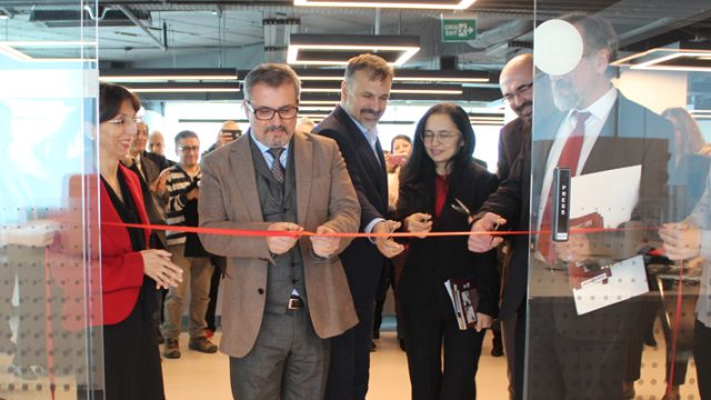 Türkiye’nin ilk Mikrobiyota Tahlil Laboratuvarı hizmete açıldı