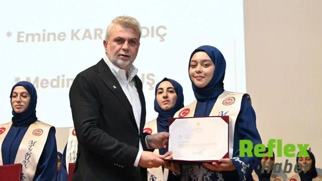 Başkan Görgel, 70 hafızın mezuniyet sevincine ortak oldu