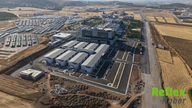 Büyükşehir’den NFK Şehir Hastanesi ve Ferhuş Sağlık Kompleksi çevresine asfalt düzenlemesi