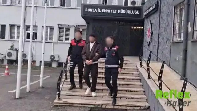 Bursa’da Hizmet Vermeden Senet İ̇mzalattığı Öne Sürülen Güzellik Merkezine Operasyon