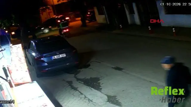 Eskişehir'de İ̇ki Otomobil Çarpıştı: Biri Çocuk 7 Kişi Yaralandı