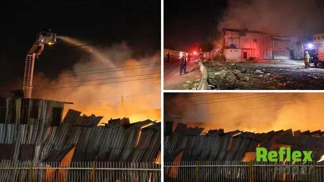 Buca'da Gece Yarısı Depo Yangını: Sac Çatı Çöktü