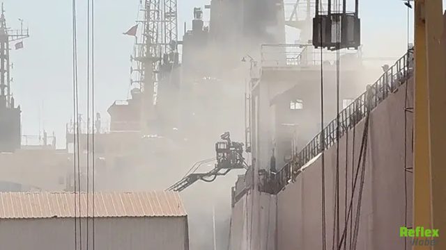 Tuzla'da Nefes Kesen Müdahale! Gemi Yangını İçin Seferberlik