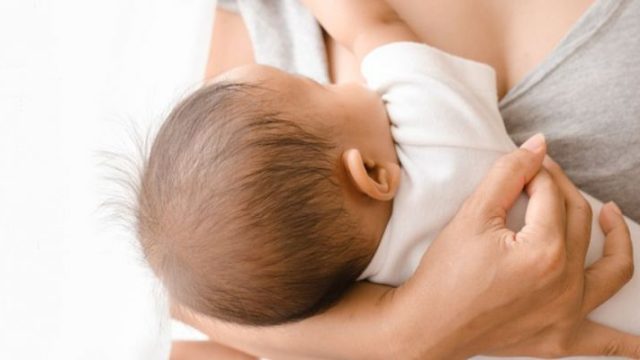 Uzun süreli emzirmenin anne ve bebek için 15 faydası