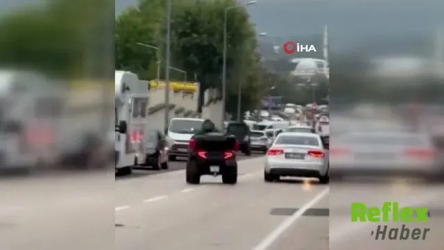 Bursa'da Atv İ̇le Drift Atan Sürücü Kamerada