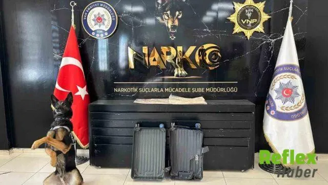 Van Ferit Melen Havalimanı'nda 2 Kilo 100 Gram Uyuşturucu Ele Geçirildi