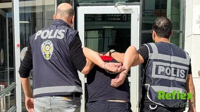 Seferihisar’da Eski Sevgilisinin Evini Yakan İ̇tfaiyeci Tutuklandı