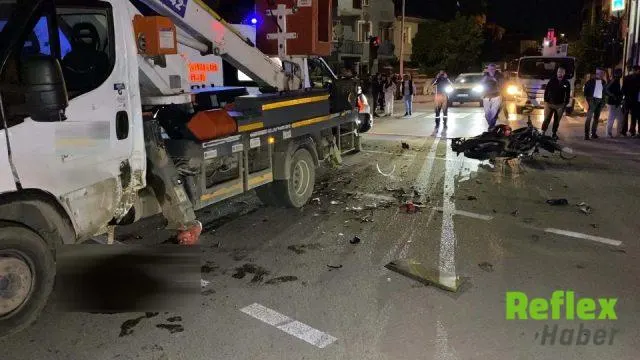 Bursa’da Sepetli Vinçle Çarpışan Motosiklette Bir Ölü, Bir Ağır Yaralı