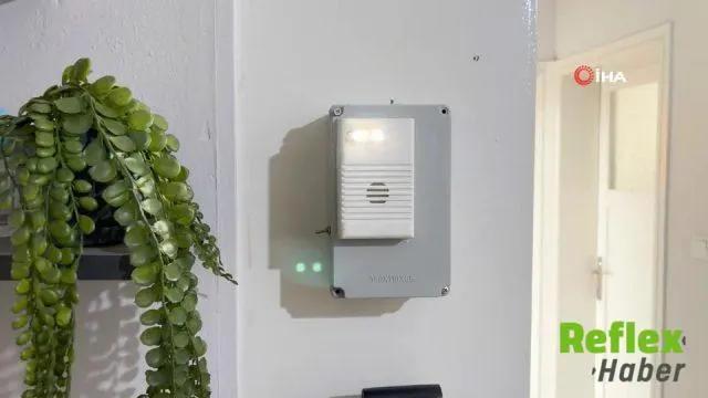 Kadirli'de 100 Liralık Deprem Uyarı Sistemiyle Ailesini Koruyor