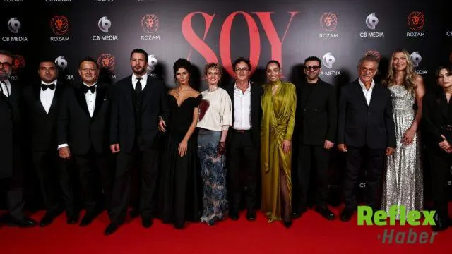 Soy Filmi Gala Gecesinde Ünlü İ̇simleri Buluşturdu