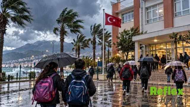 13 Ekim 2026 İ̇çin Okullarda Tatil Kararı Var Mı?