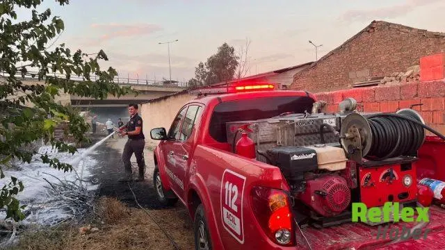 Aydın’da evlere yakın otluk alanda yangın: Alevler yerleşim alanına ulaşmadan söndürüldü