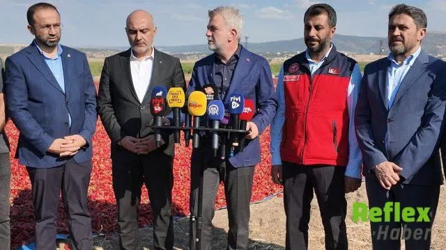Kahramanmaraş biberinde hasat dönemi başladı: Başkan Görgel üreticilerle buluştu