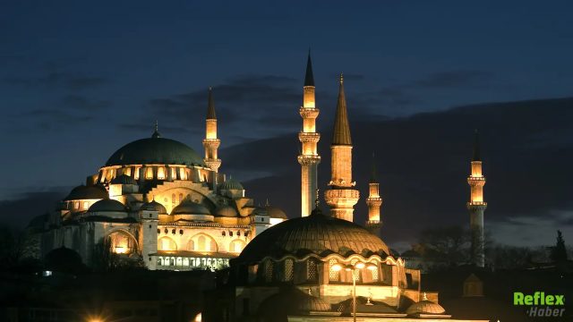 Yıllardır Merak Ediliyordu! Akşam Ezanının Hızlı Okunma Nedeni Ortaya Çıktı